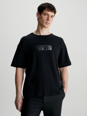 Men's T-shirts & Tops - Long, Oversized & More | Calvin Klein®