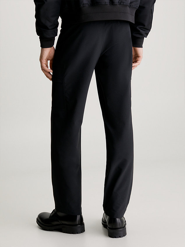 pantaloni cargo tecnici elasticizzati black da uomo calvin klein