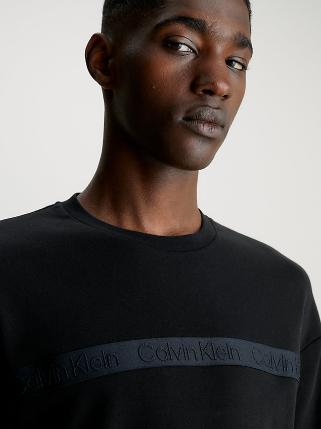 black t-shirt z taśmą z logo dla mężczyźni - calvin klein