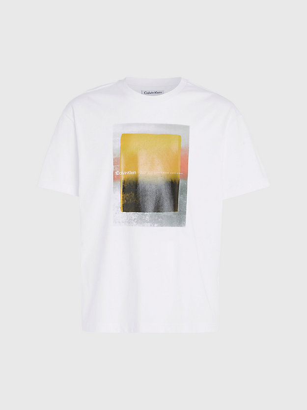 bright white graphic print t-shirt for men calvin klein