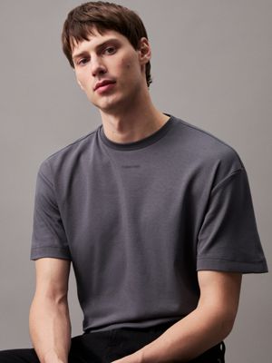 iron gate logo t-shirt for men calvin klein