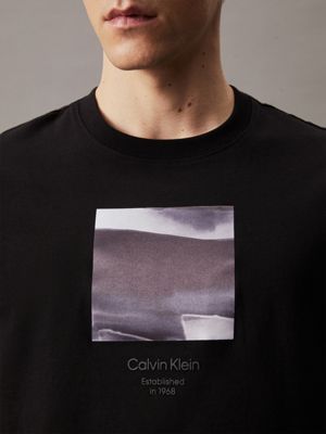 Calvin klein shop graphic t shirts