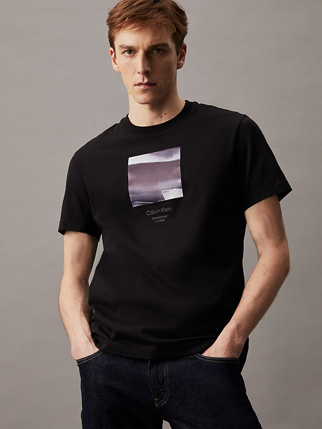 black diffused print graphic t-shirt for men calvin klein