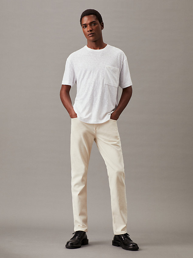 t-shirt con tasca in jersey di cotone fiammato white da uomini calvin klein