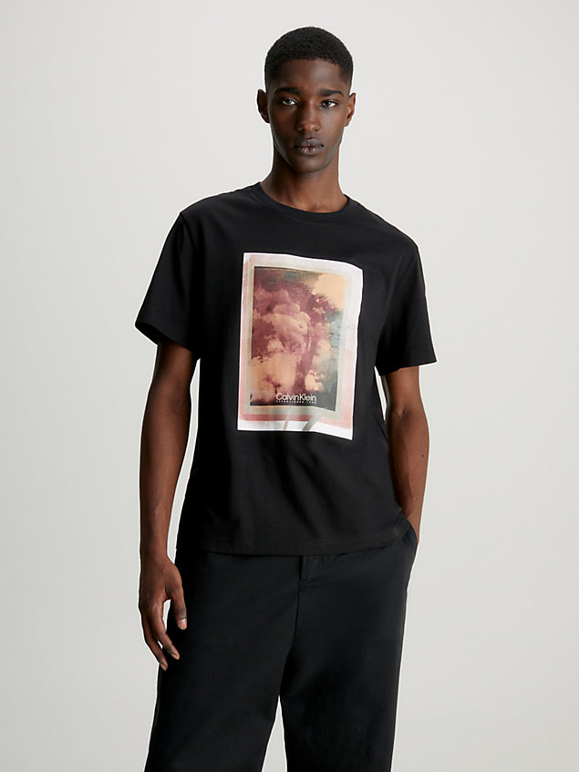 black t-shirt z nadrukiem ze zdjęcia dla mężczyźni - calvin klein