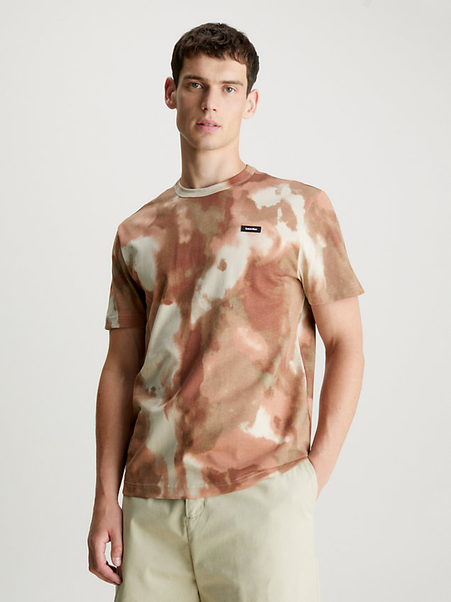 beige t-shirt met camouflageprint voor heren - calvin klein