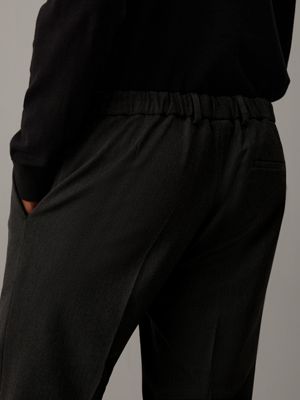 pantalones tapered slim de franela asphalt de hombres calvin klein