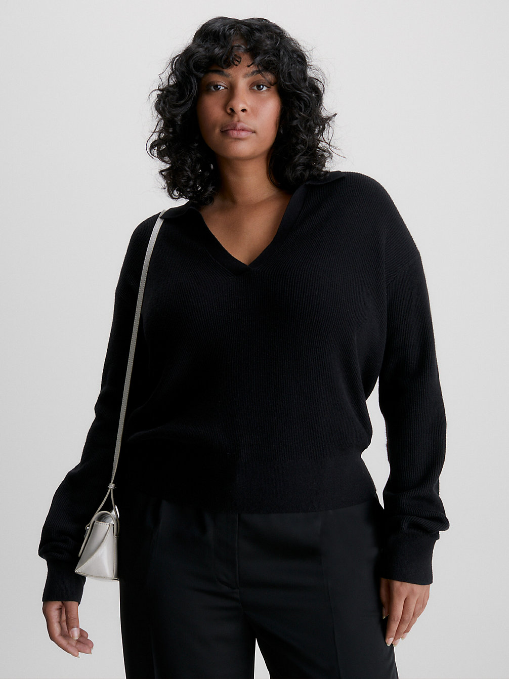 CK BLACK > Swobodny Sweter Ze Ściągaczowego Materiału Plus Size > undefined Kobiety - Calvin Klein