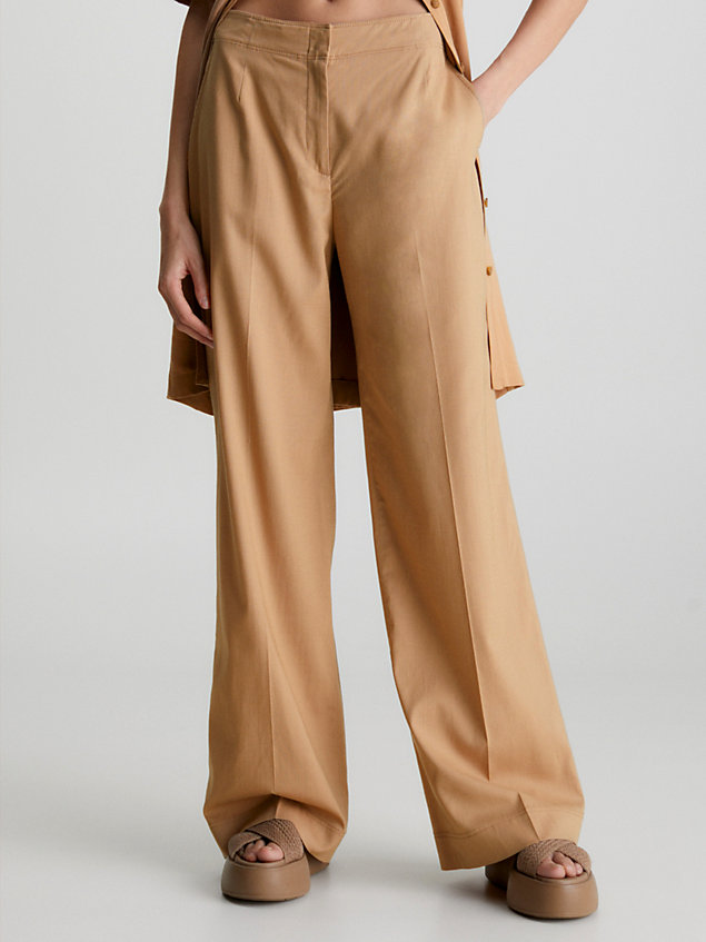 brown dopasowane spodnie z prostą nogawką dla kobiety - calvin klein