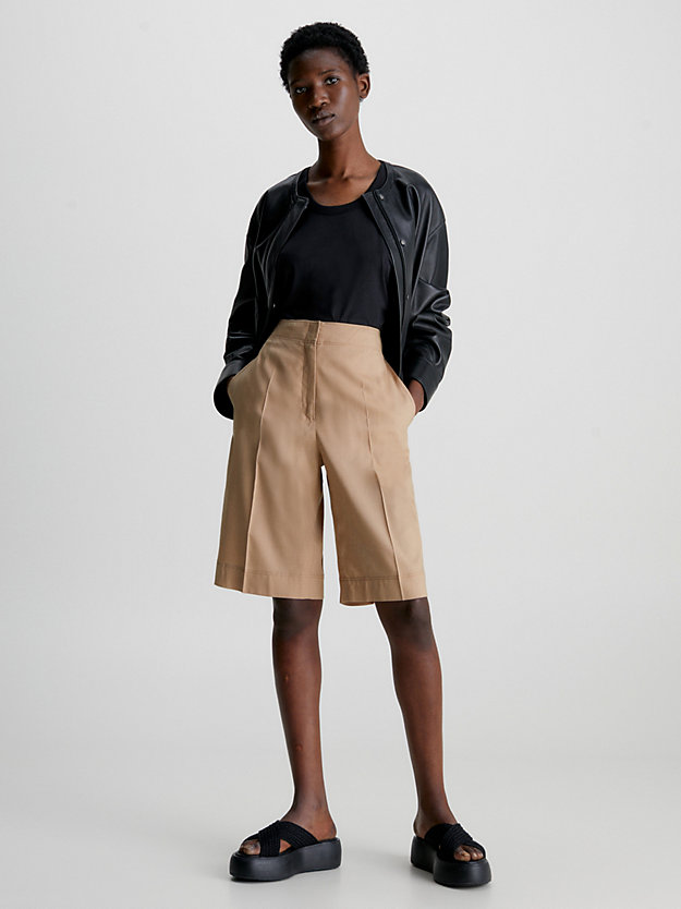 TIMELESS CAMEL Soft Tailored Tencel Shorts for women CALVIN KLEIN