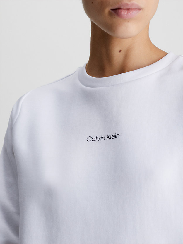 bright white bawełniana bluza z małym logo dla kobiety - calvin klein