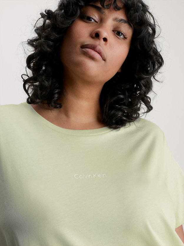 VINTAGE IVORY Camiseta de talla grande con logo de mujer CALVIN KLEIN