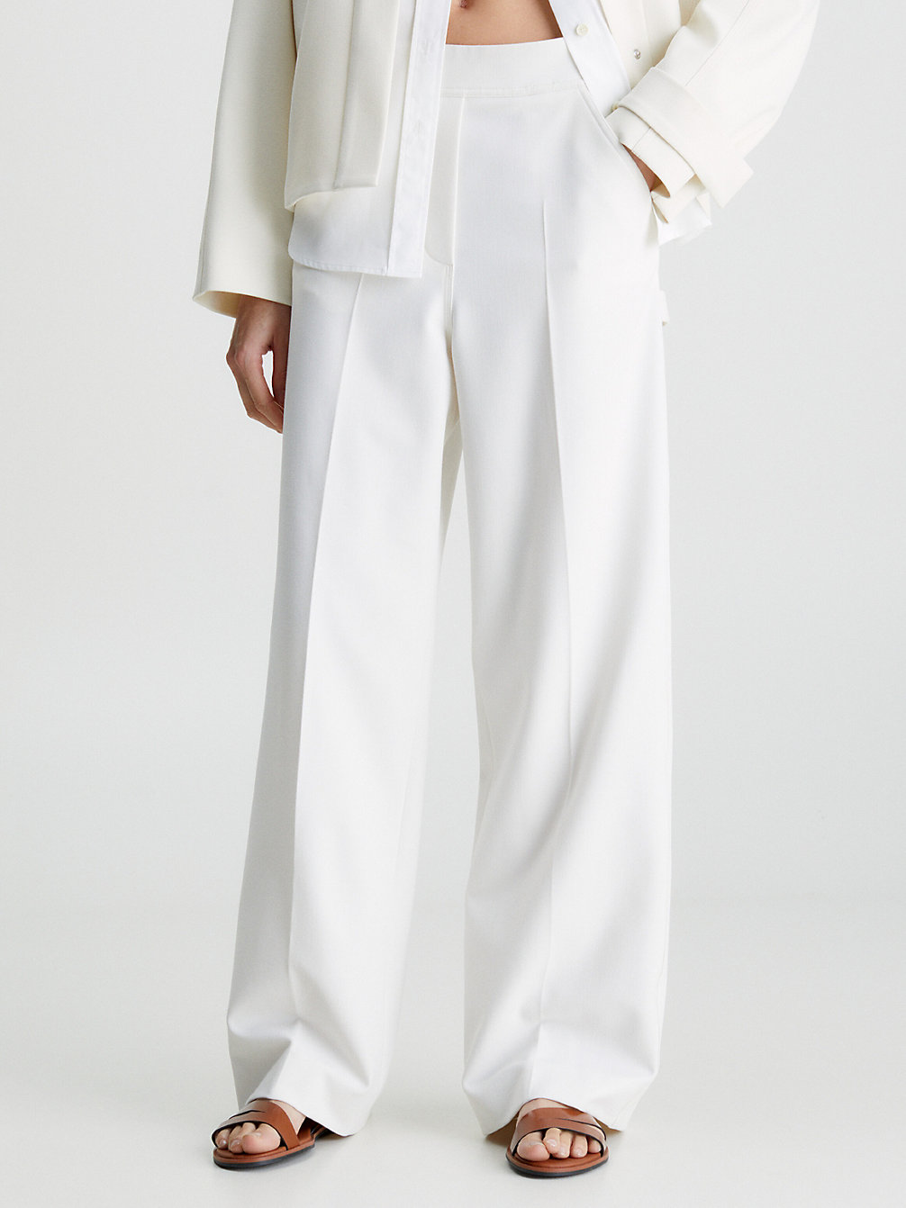 VANILLA ICE > Relaxed Wide Leg Crepe Trousers > undefined Женщины - Calvin Klein