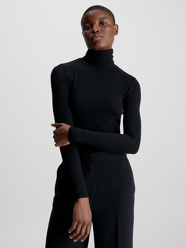 black wąski ściągaczowy sweter z wywijanym dekoltem dla kobiety - calvin klein