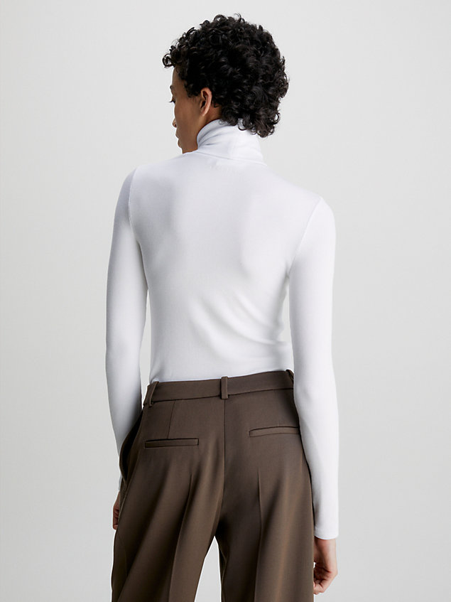white wąski ściągaczowy sweter z wywijanym dekoltem dla kobiety - calvin klein
