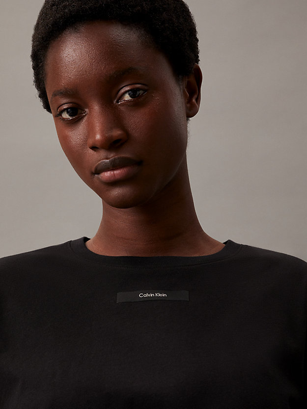 ck black wąski t-shirt bawełniany dla kobiety - calvin klein