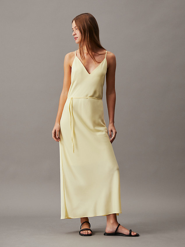 yellow wsuwana luźna sukienka midi dla kobiety - calvin klein