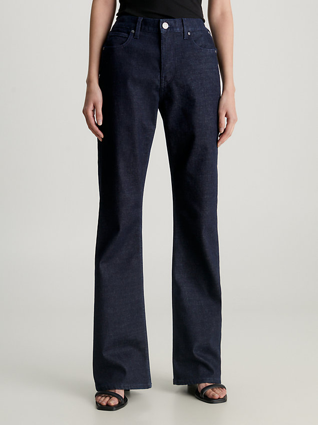 mid rise relaxed bootcut jeans denim de mujer calvin klein