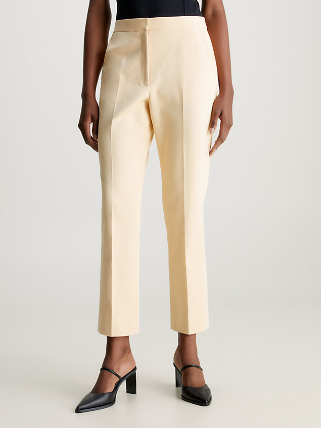 pantalones slim de algodón elástico beige de mujeres calvin klein