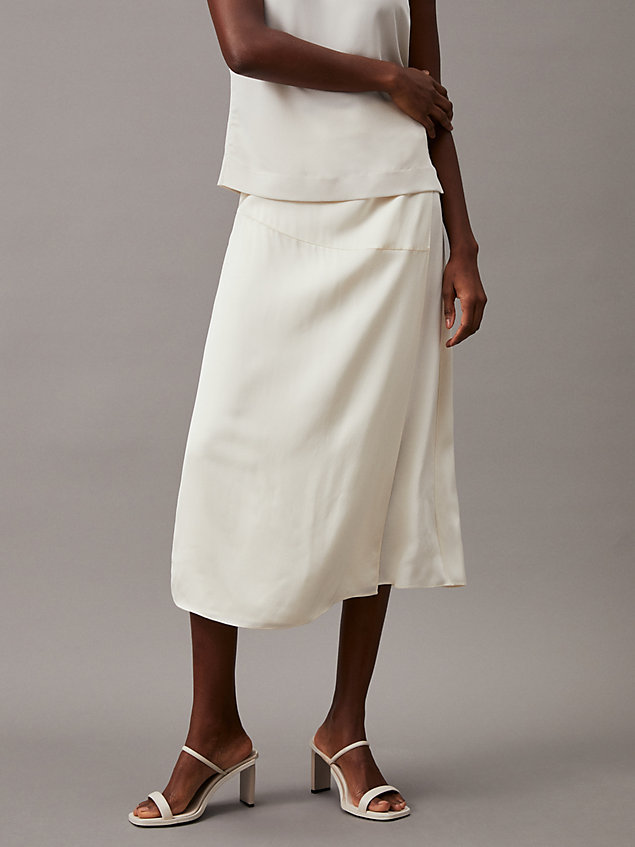 jupe portefeuille longueur midi en satin brillant white pour femmes calvin klein