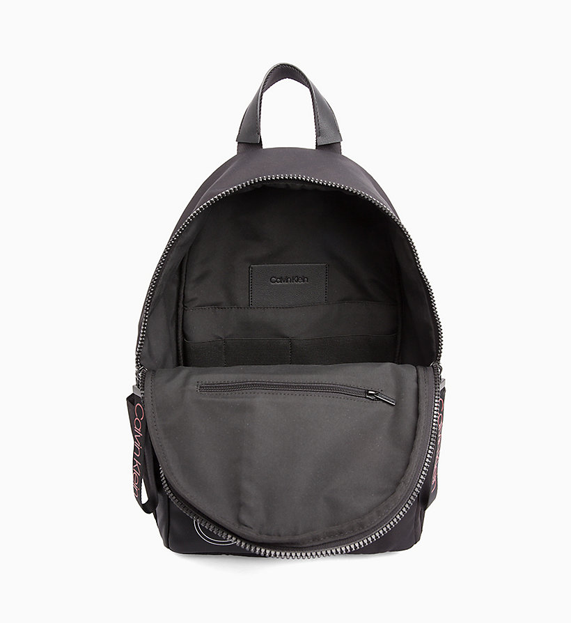 Round Backpack Calvin Klein® | K50K503906001