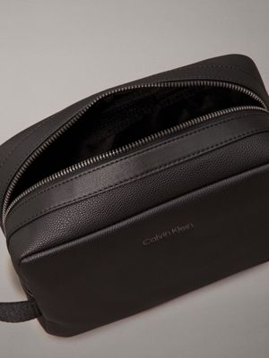 Calvin discount klein washbag