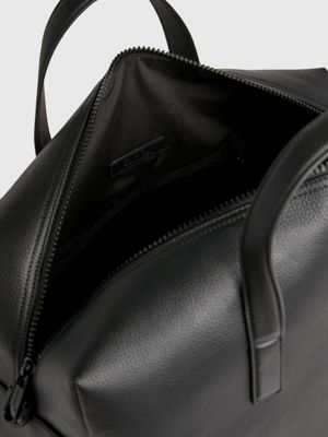 plotseling commentator diepgaand Recycled Faux Leather Weekend Bag Calvin Klein® | K50K509098BAX