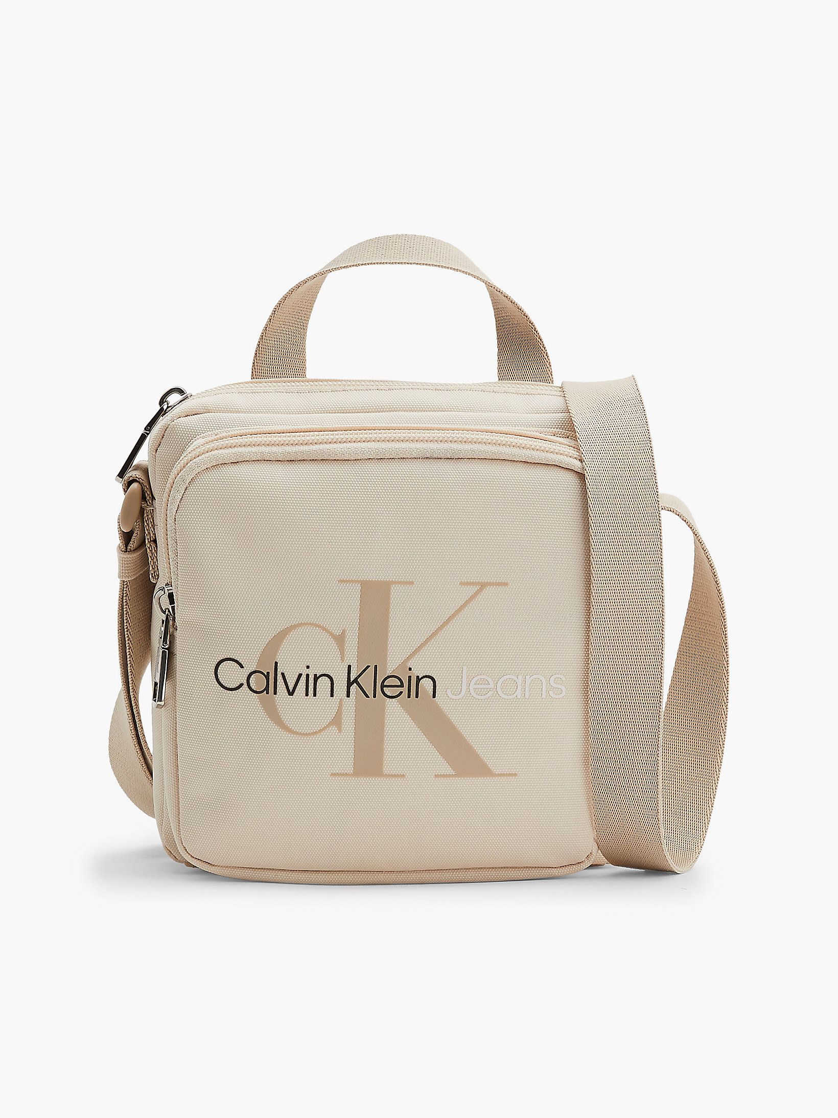 Tuscan Beige > Маленькая сумка через плечо из переработанного материала > undefined женщины - Calvin Klein