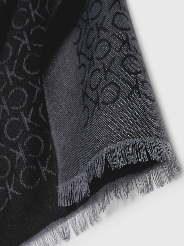 black sjaal van wolmix met logo voor heren - calvin klein