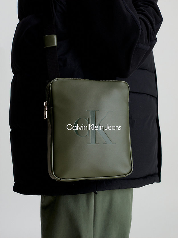thyme logo crossbody reporter bag for men calvin klein jeans