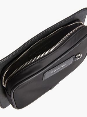 CK BLACK Bandolera reciclada de hombre CALVIN KLEIN