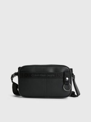 Descubrir 42+ imagen calvin klein bag men's Thptnganamst.edu.vn