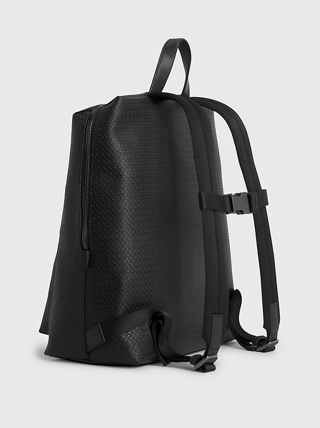 mochila cuadrada con logo black de hombre calvin klein