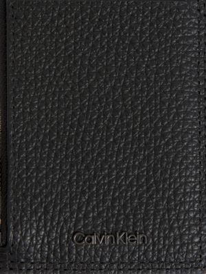 Calvin klein outlet passport wallet