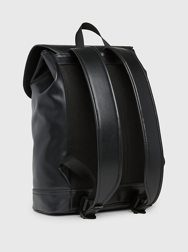 black rucksack mit logo-klappe für herren - calvin klein jeans