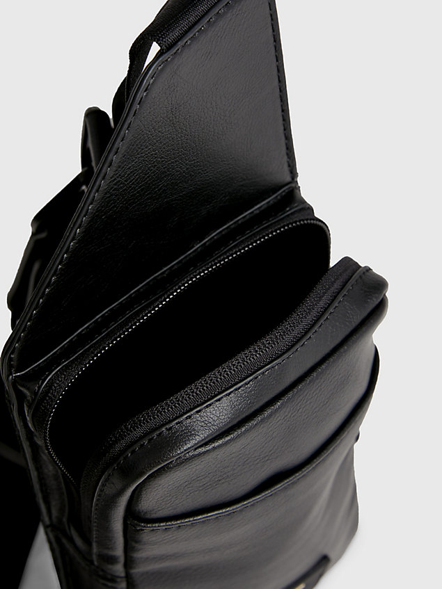 black crossbody-handytasche für herren - calvin klein jeans