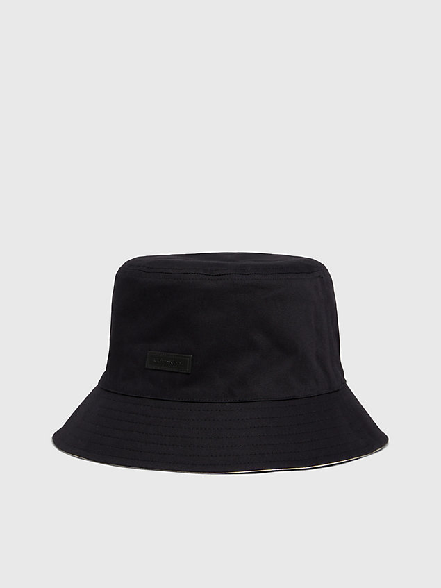 black dwustronny kapelusz typu bucket hat dla mężczyźni - calvin klein