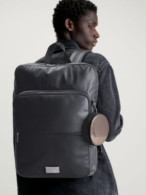 Square backpack with handles hot sale