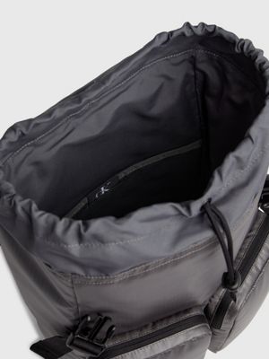 Flap backpack outlet