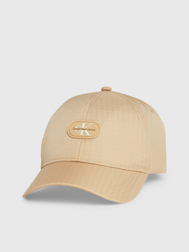 beige czapka z daszkiem z logo z materiału ripstop dla mężczyźni - calvin klein jeans