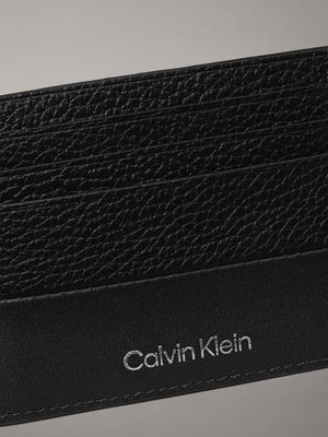 ck black pebble and smooth leather cardholder for men calvin klein