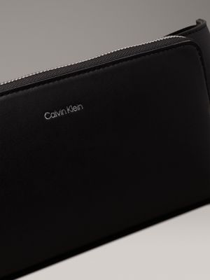 black bum bag for men calvin klein