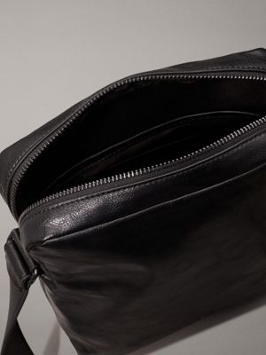 black large reporter bag for men calvin klein jeans