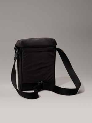 black flat reporter bag for men calvin klein jeans