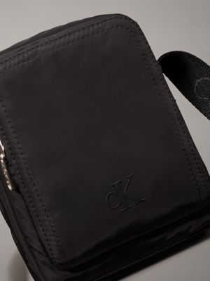 black small reporter bag for men calvin klein jeans