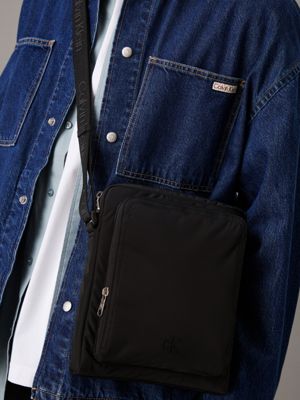 black large reporter bag for men calvin klein jeans