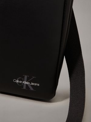 black flat crossbody bag for men calvin klein jeans