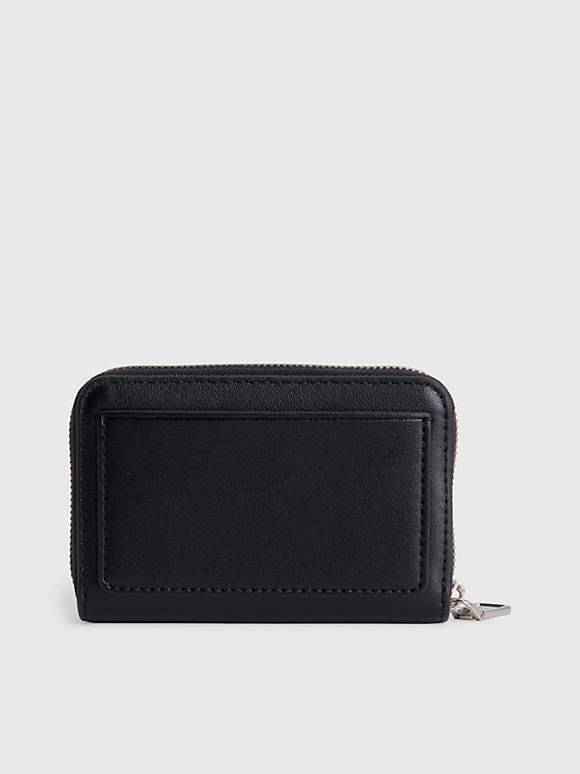 black portfel z logo i zamkiem wokół dla kobiety - calvin klein jeans