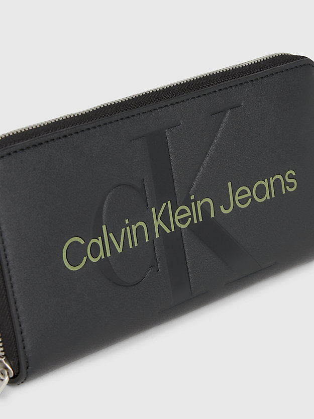 portafoglio con zip integrale con logo rfid black/dark juniper da donne calvin klein jeans