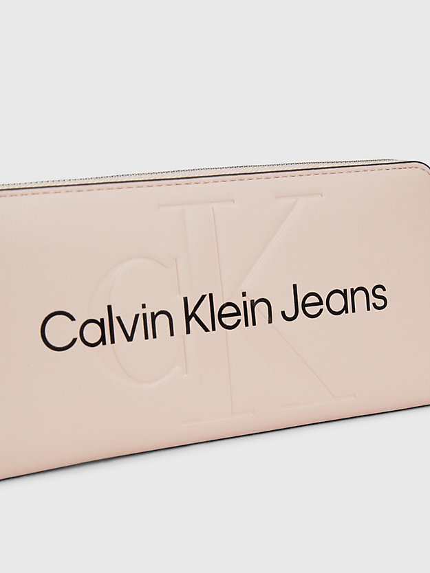 portafoglio con zip integrale con logo rfid pale conch da donne calvin klein jeans